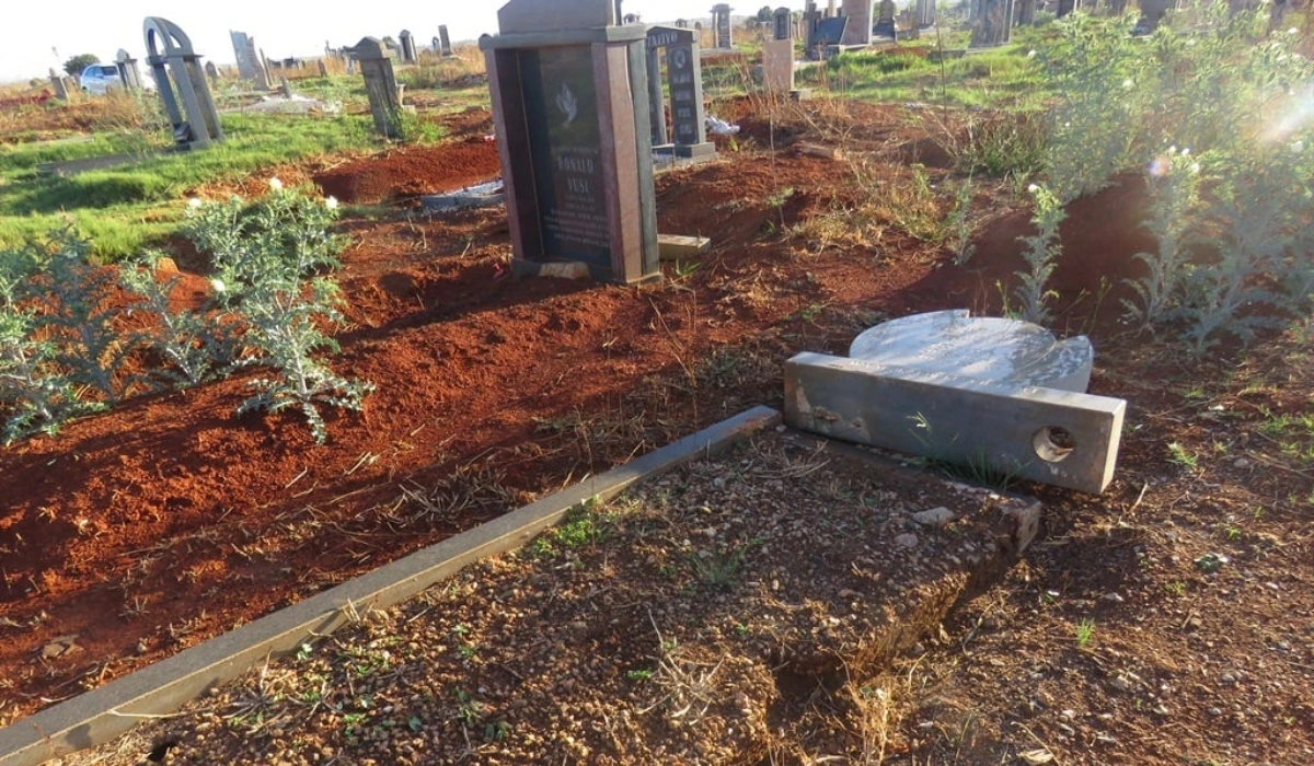 Thieves Stealing Tombstones Ekurhuleni