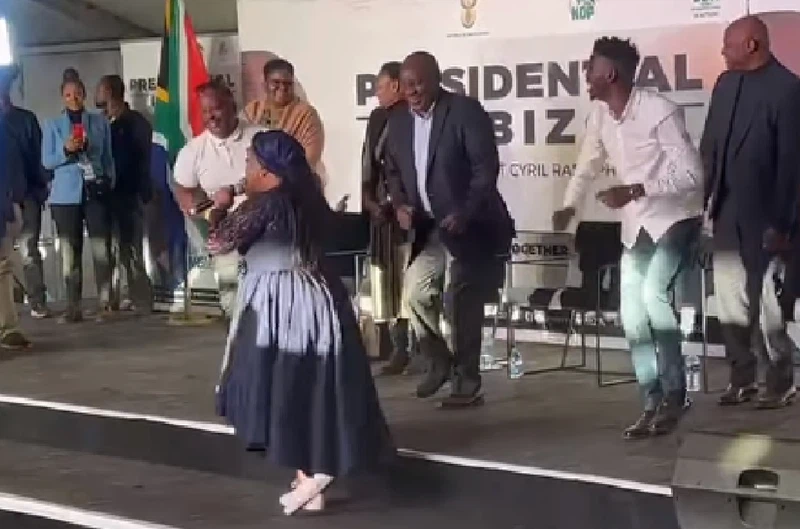 President Cyril Ramaphosa dancing to Winnie Mashaba-Image Source@Instagram