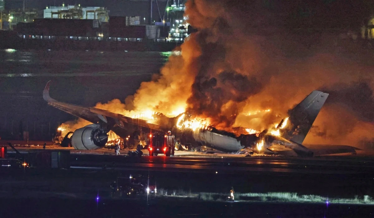 Japan Airlines Fire