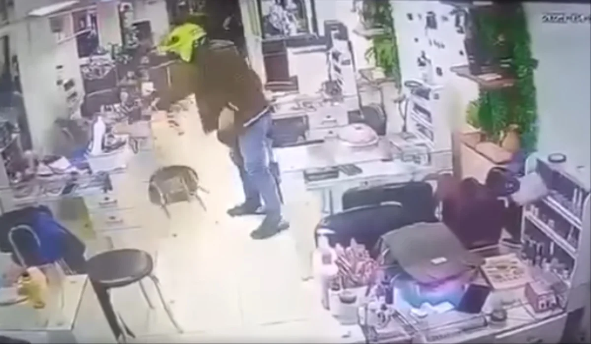 Man shoots girlfriend