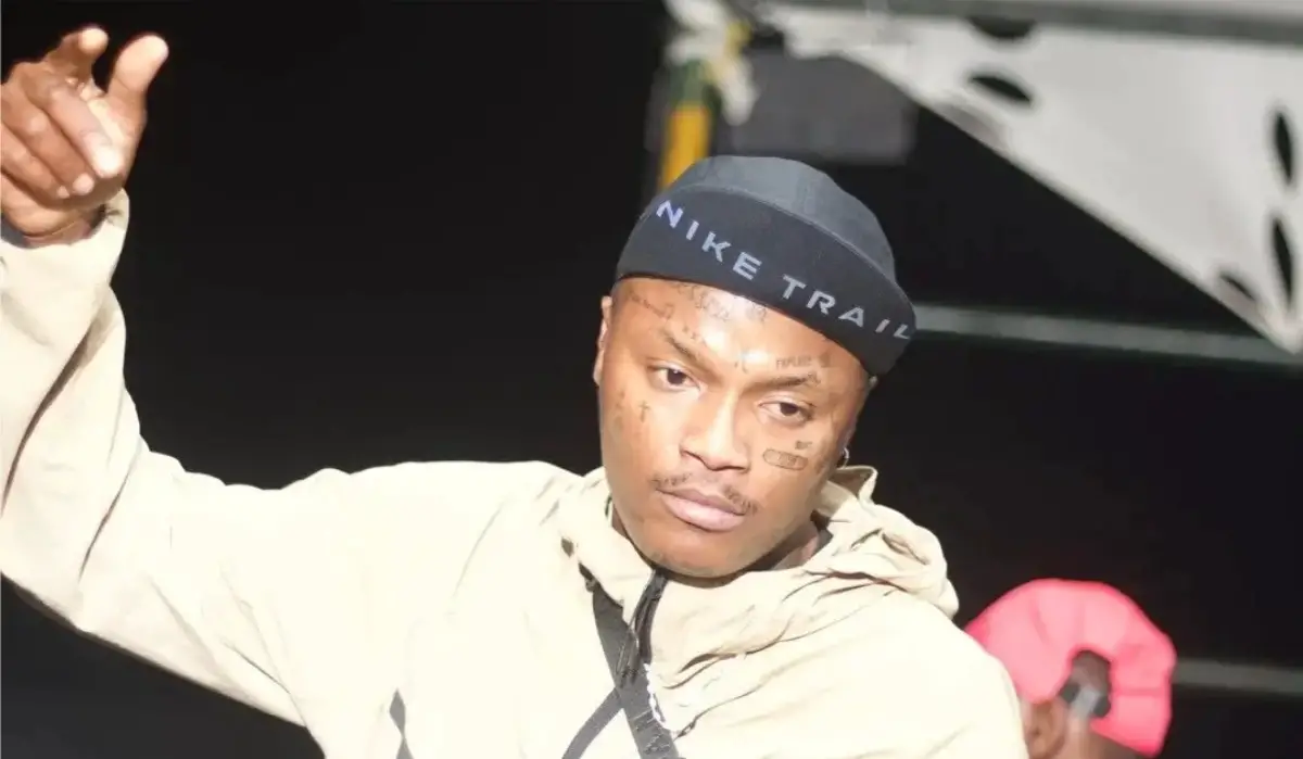 Shebeshxt Faces Criticism After Demanding Donations to Repair Golf 8