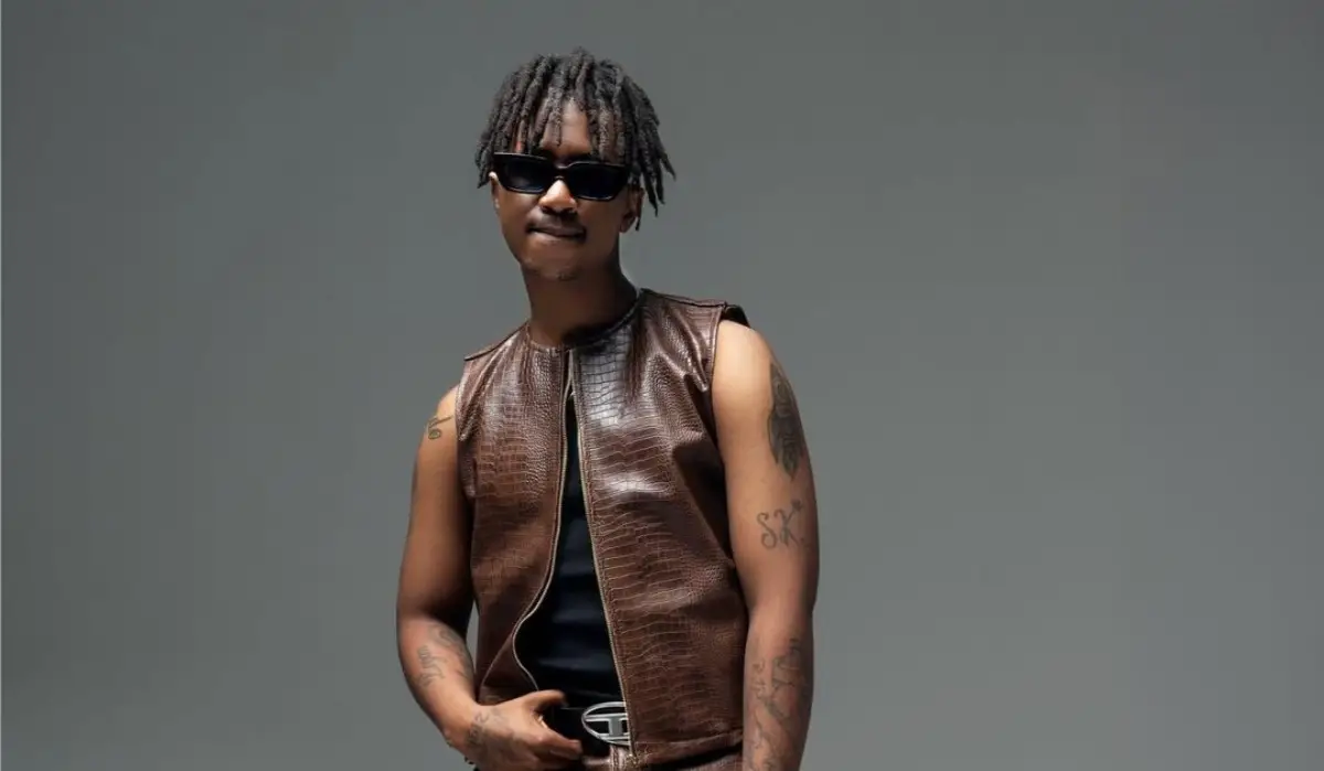 Emtee Denies Cheating on His Wife